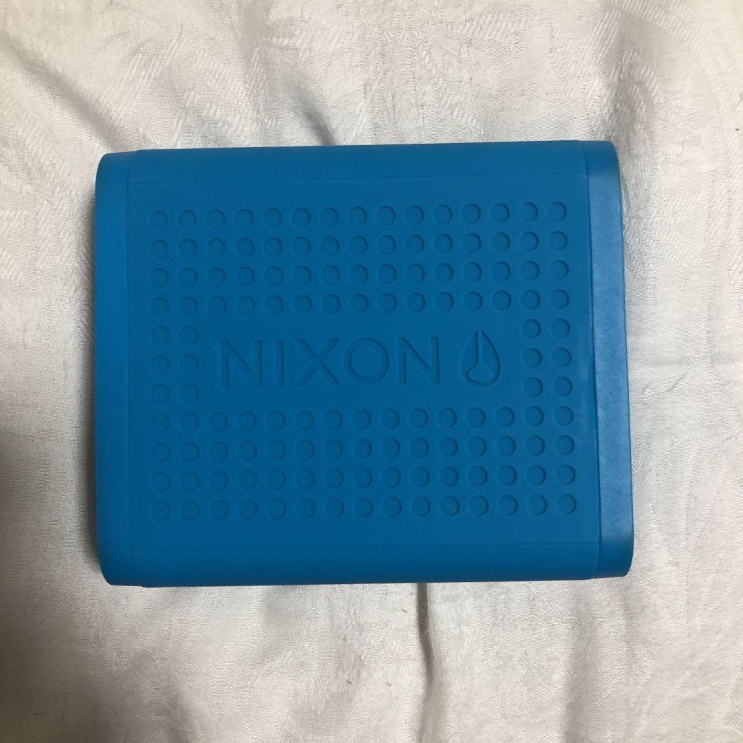 NIXON ビーチ　スピーカー