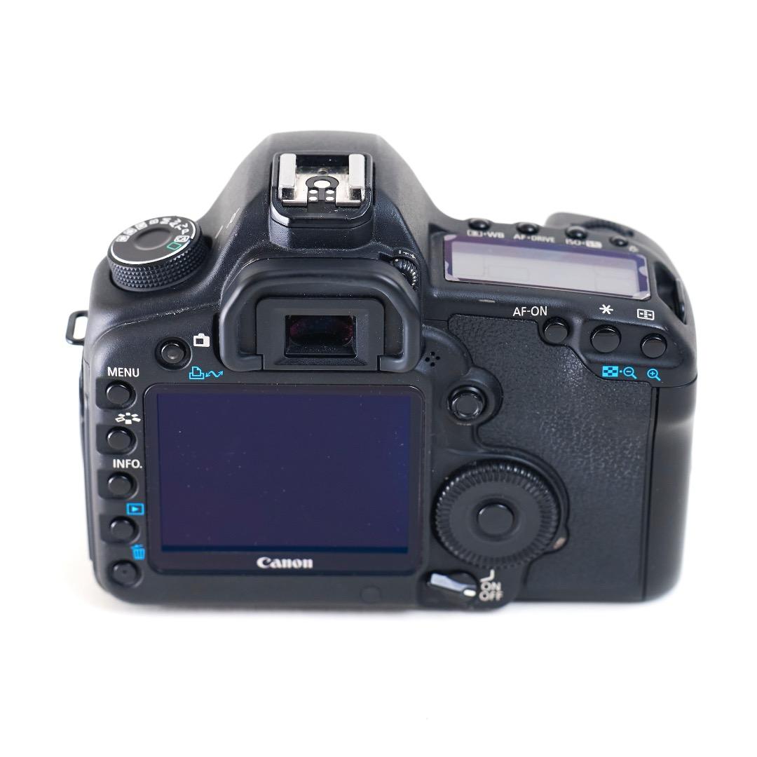 Canon EOS5DMark2　方眼マット