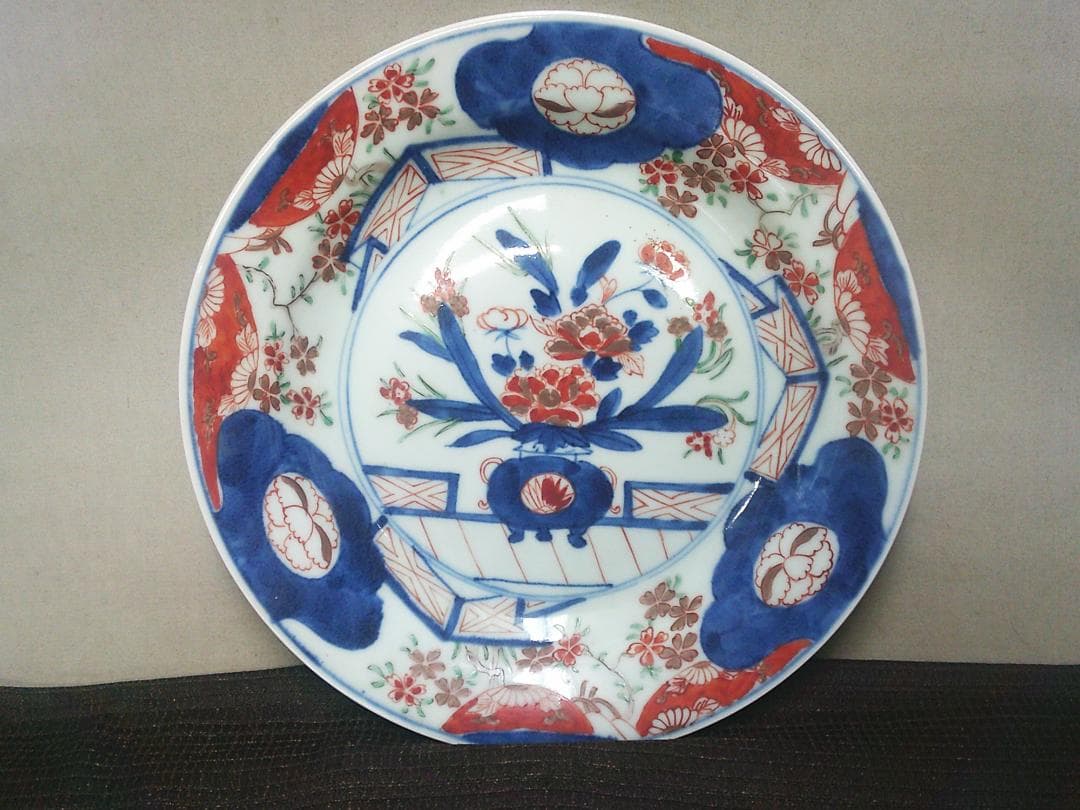 【 花籠手色絵皿　観賞　骨董・ｋ35・伊万里 】陶磁器 鉢　丼　インテリア　収集