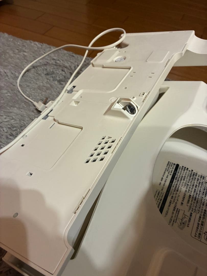 中古　TOSHIBA 温水洗浄便座 SCS-T160S 2024年製