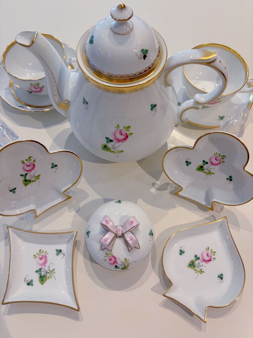 もるちゃん様御専用　ヘレンド　ウイーンの薔薇＆フェイラー＆白雪ふきん　おまとめ