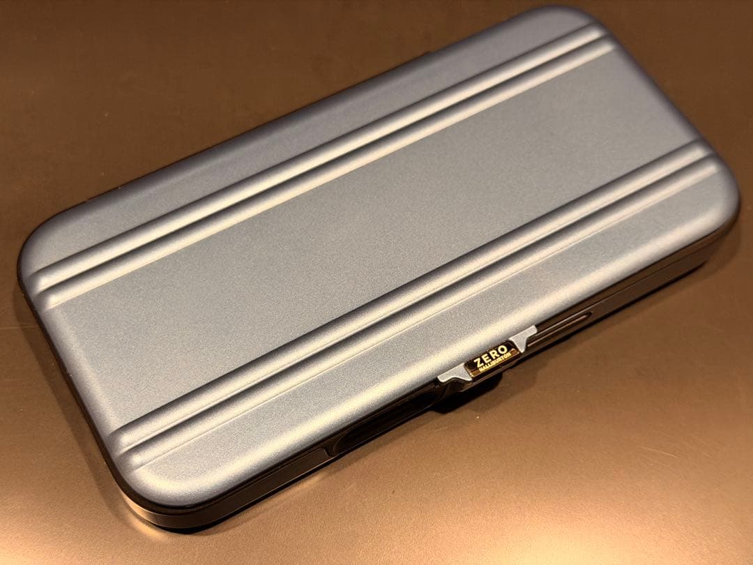 iPhoneアクセサリー Hybrid Shockproof Flip Case iPhone17Pro