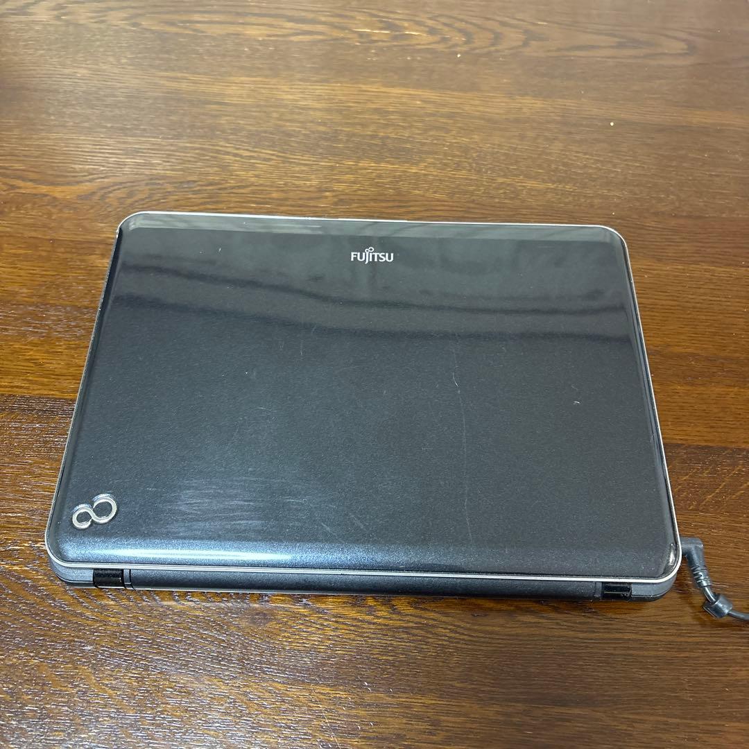 Fujitsu ノートPC Intel Celeron