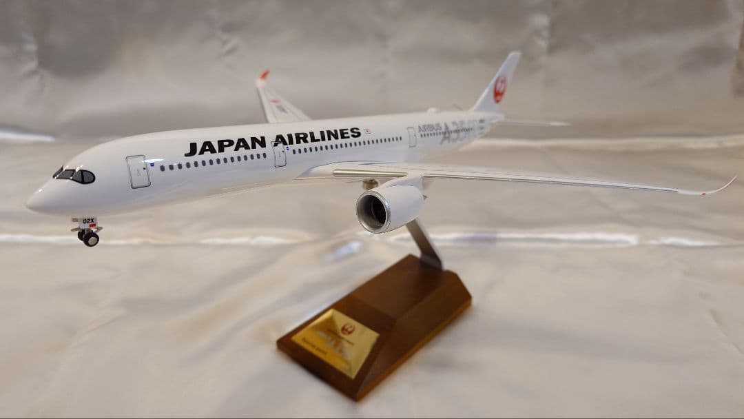 JAL A350-900 2号機 1:200 　シリアル NO.373限定モデル