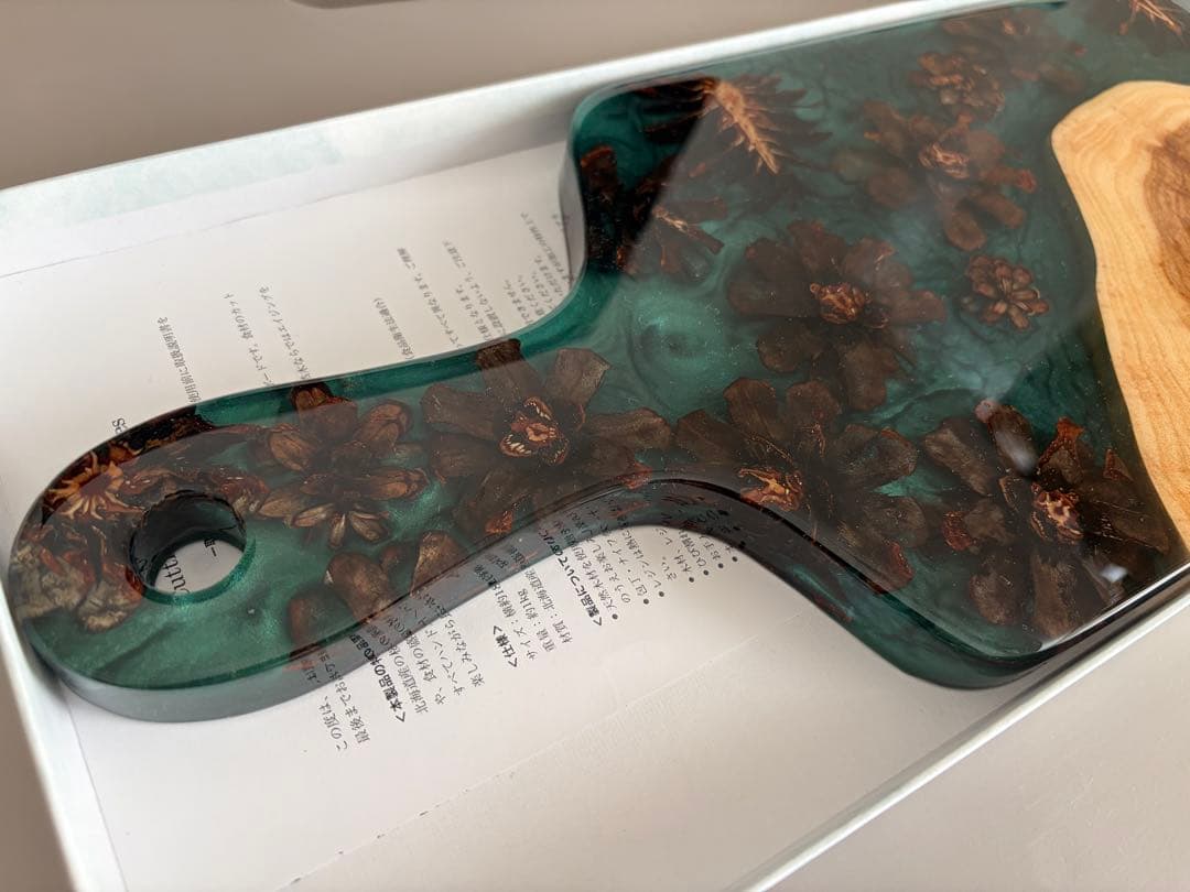 皿・プレート 8A GARAGE Resin Cutting Board Holiday