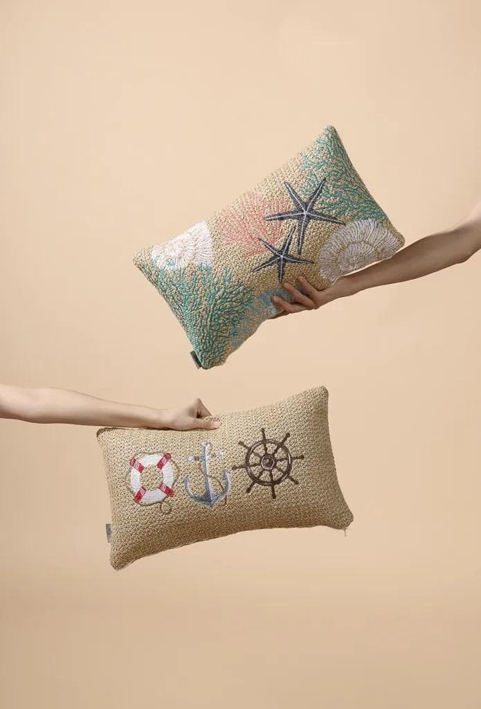 海洋生物刺繍クッション 長方形