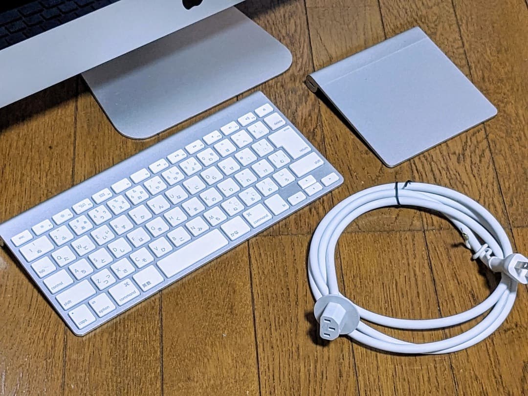 Apple iMac 27インチ 2013　ワイヤレスキーボード・トラックパッド