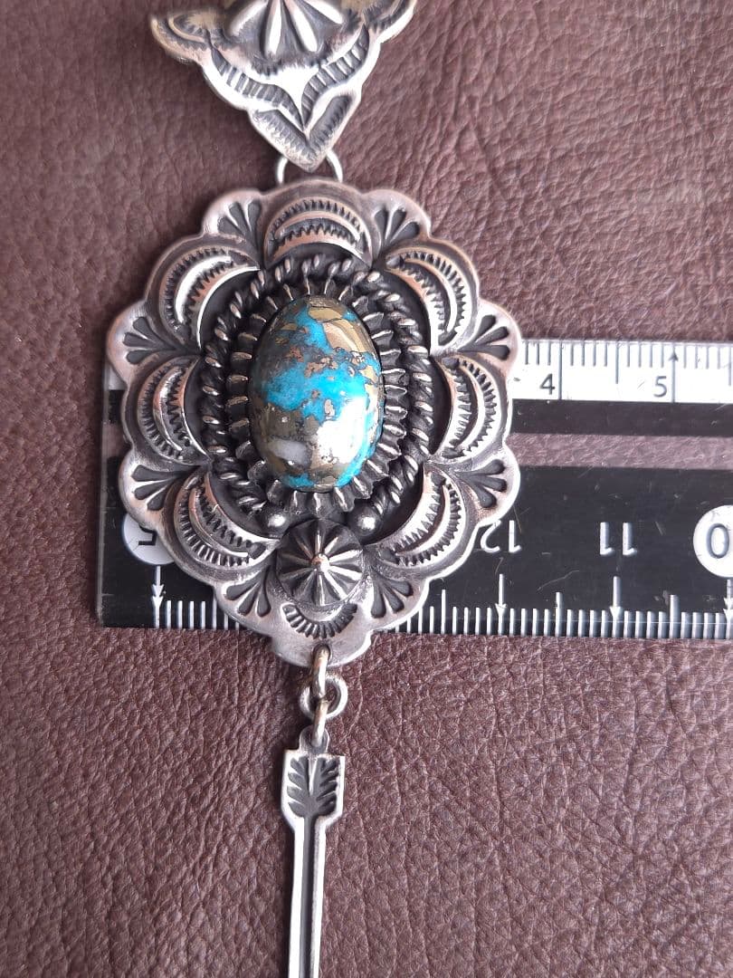 インディアンジュエリースタイル　パージャン　ターコイズ　ペンダント　ナバホ風