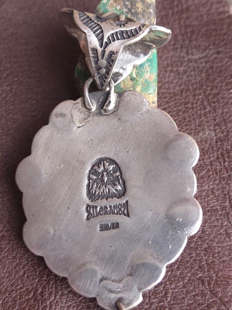 インディアンジュエリースタイル　パージャン　ターコイズ　ペンダント　ナバホ風