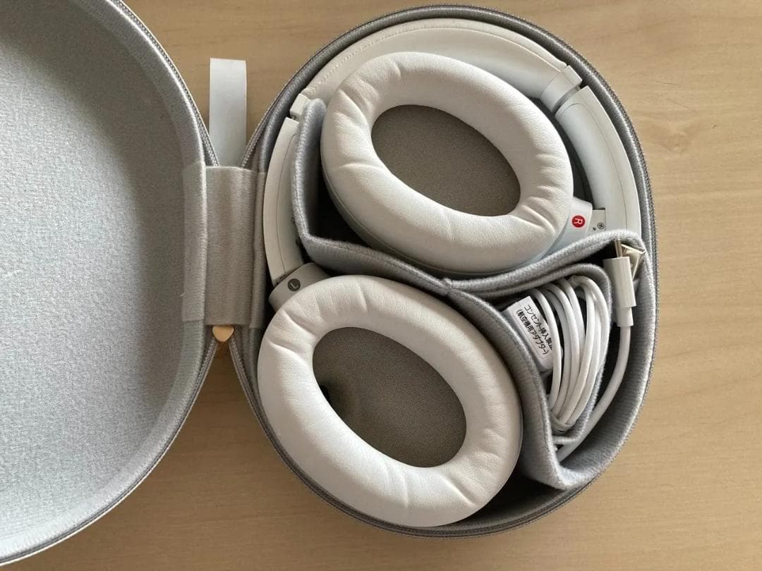 SONY WH-1000XM4 ヘッドホン サイレントホワイト 限定カラー