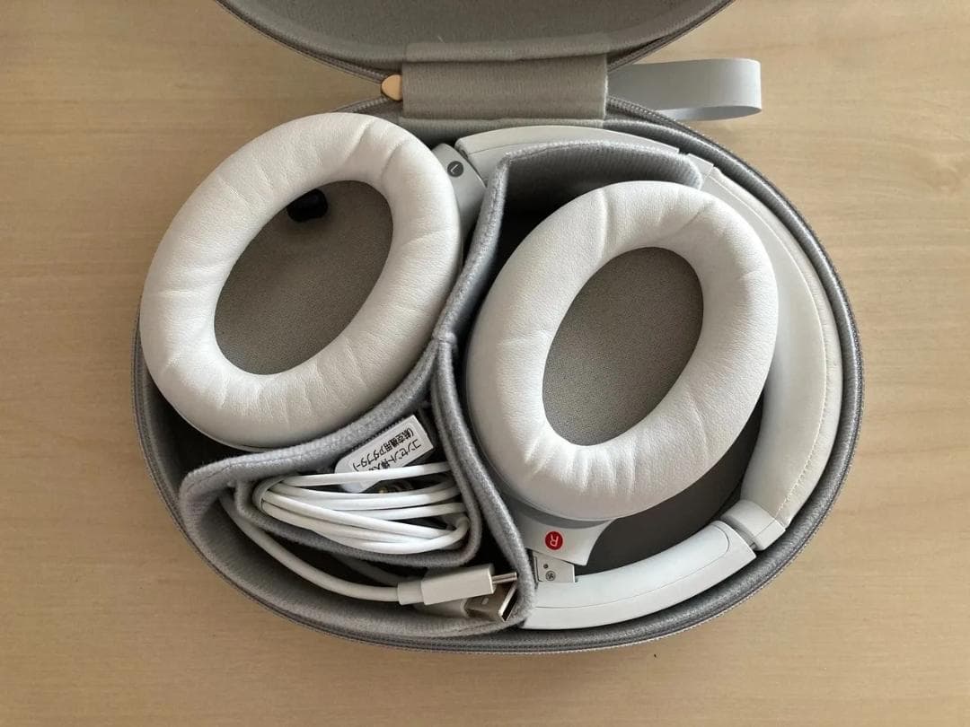 SONY WH-1000XM4 ヘッドホン サイレントホワイト 限定カラー