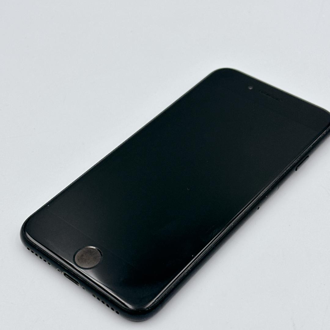 概ね美品 iPhoneSE2 64GB SIMフリー MX9R2J/A ブラック