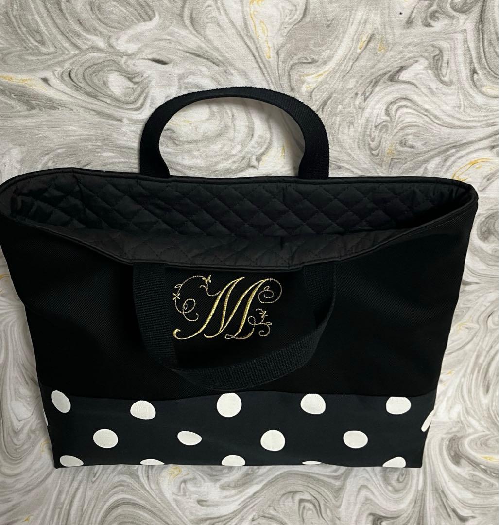 オーダー商品　イニシャル、お名前刺繍入り　入学、入園3点セット☆