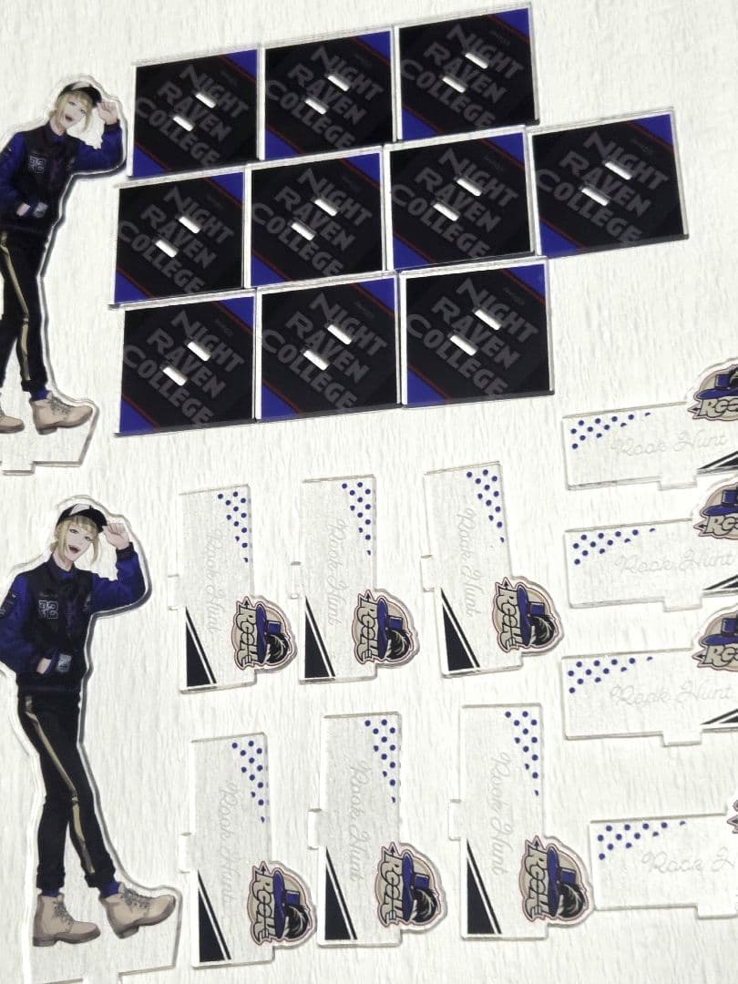 ツイステ ポムフィオーレ寮 ルーク ユニオンバースデー アクリルスタンド