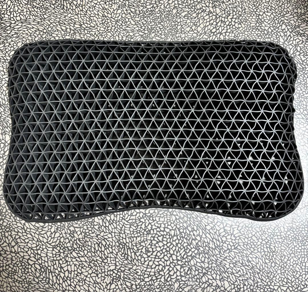 【白カバー付き】ヒツジのいらない枕 調律 ブラック