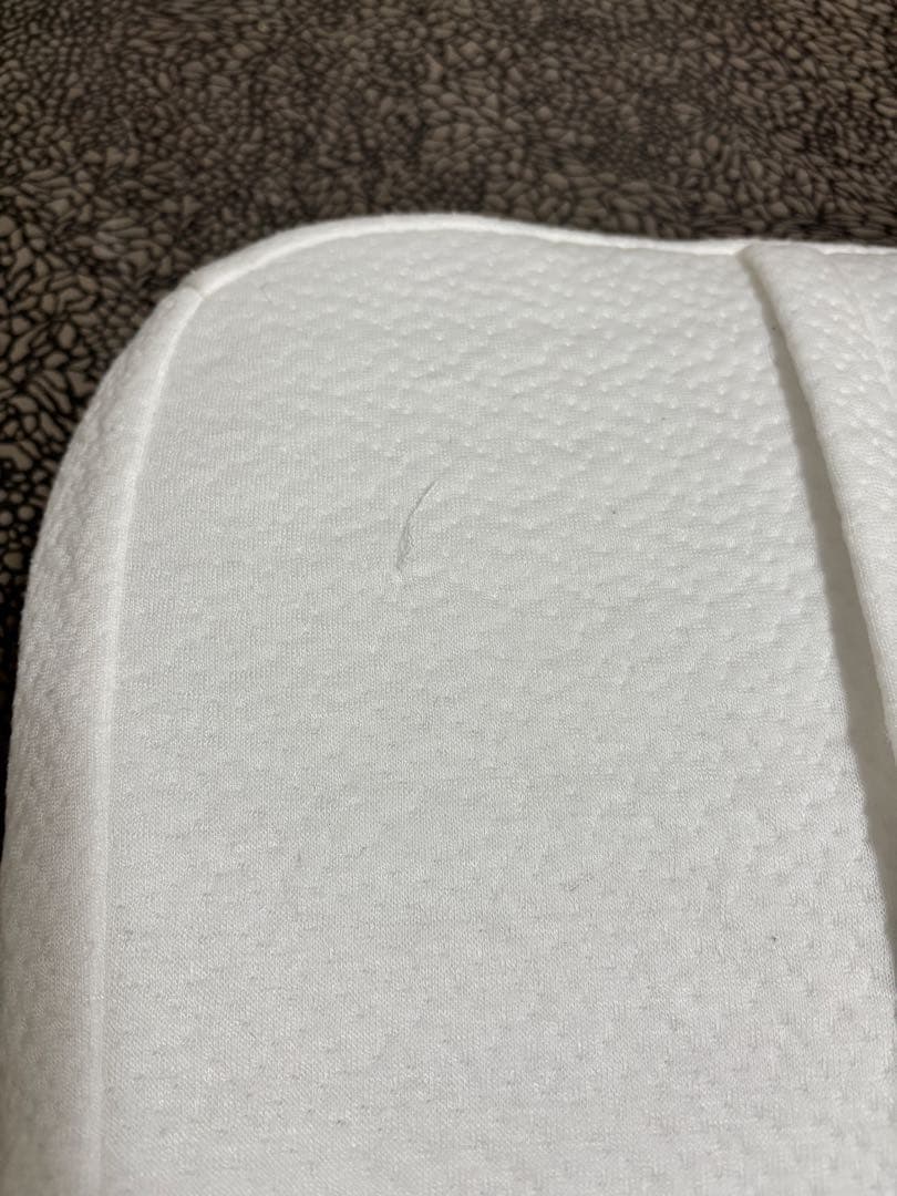 【白カバー付き】ヒツジのいらない枕 調律 ブラック