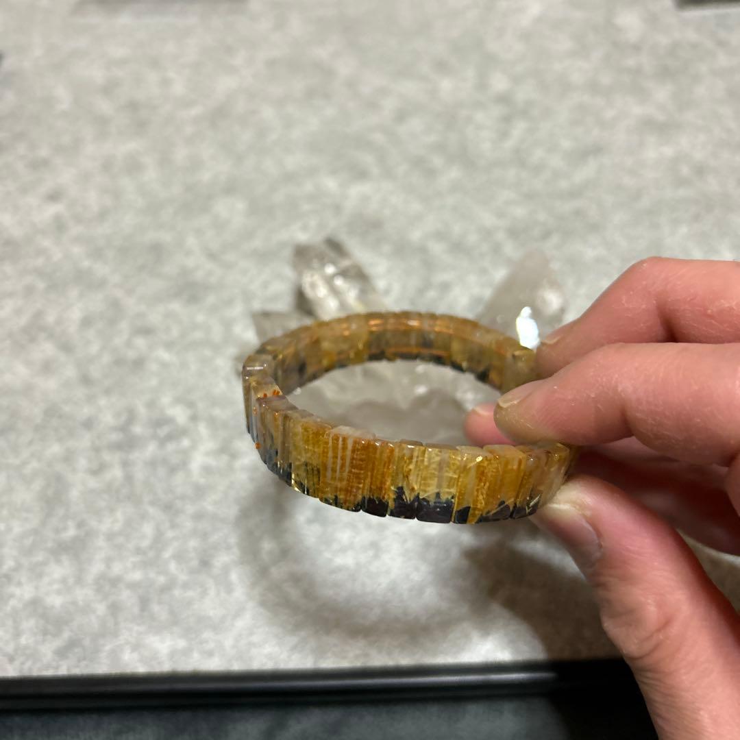 太陽放射ルチル　タイチンルチル　内径17センチ　針みっちり