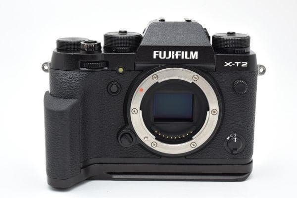 【美品】FUJIFILM 富士フィルム X-T2 ボディ《ショット数4501回》