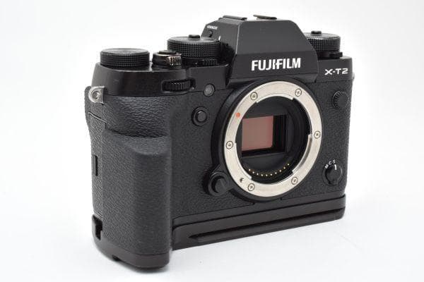 【美品】FUJIFILM 富士フィルム X-T2 ボディ《ショット数4501回》