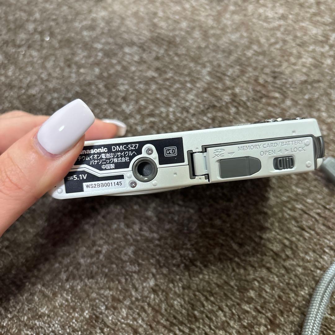 【お値下げ中！】Panasonic DMC-SZ7 コンパクトデジタルカメラ
