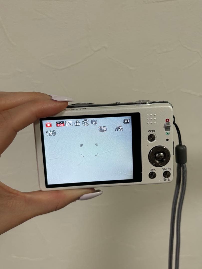 【お値下げ中！】Panasonic DMC-SZ7 コンパクトデジタルカメラ