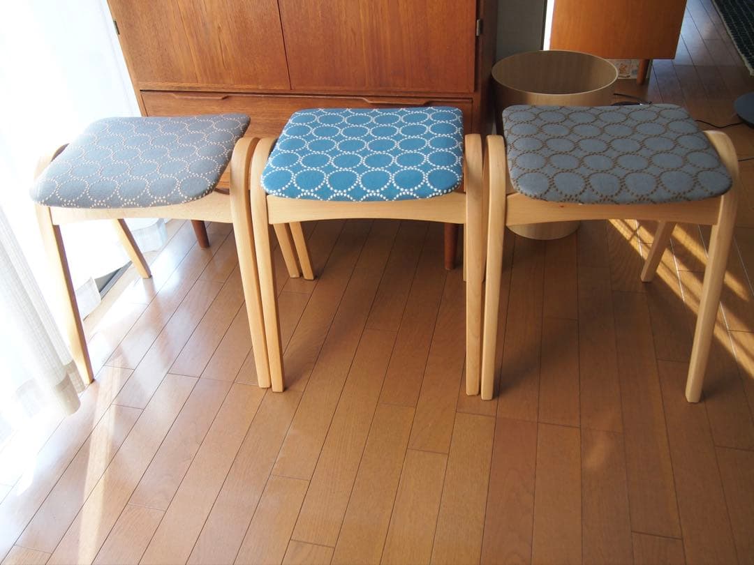 ミナペルホネン 秋田木工 剣持スツールE ナラ材 希少 タンバリン チェア 生地