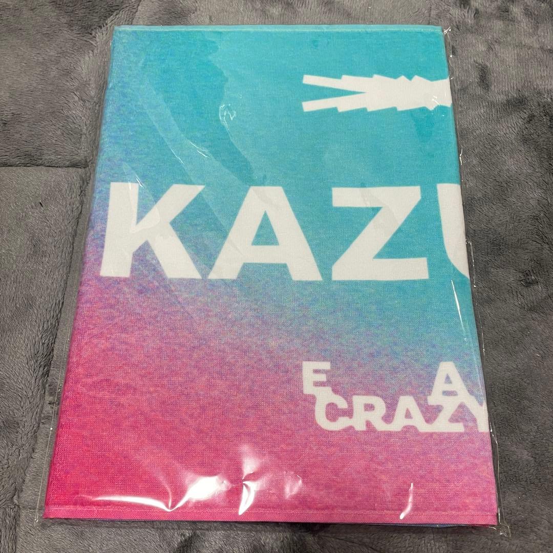 ルセラフィム カズハ スポーツタオル