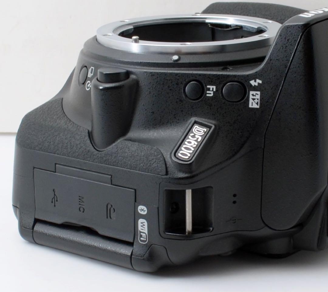 専用！小型・軽量！Nikon D5600★すぐ使える★Wi-Fi内蔵