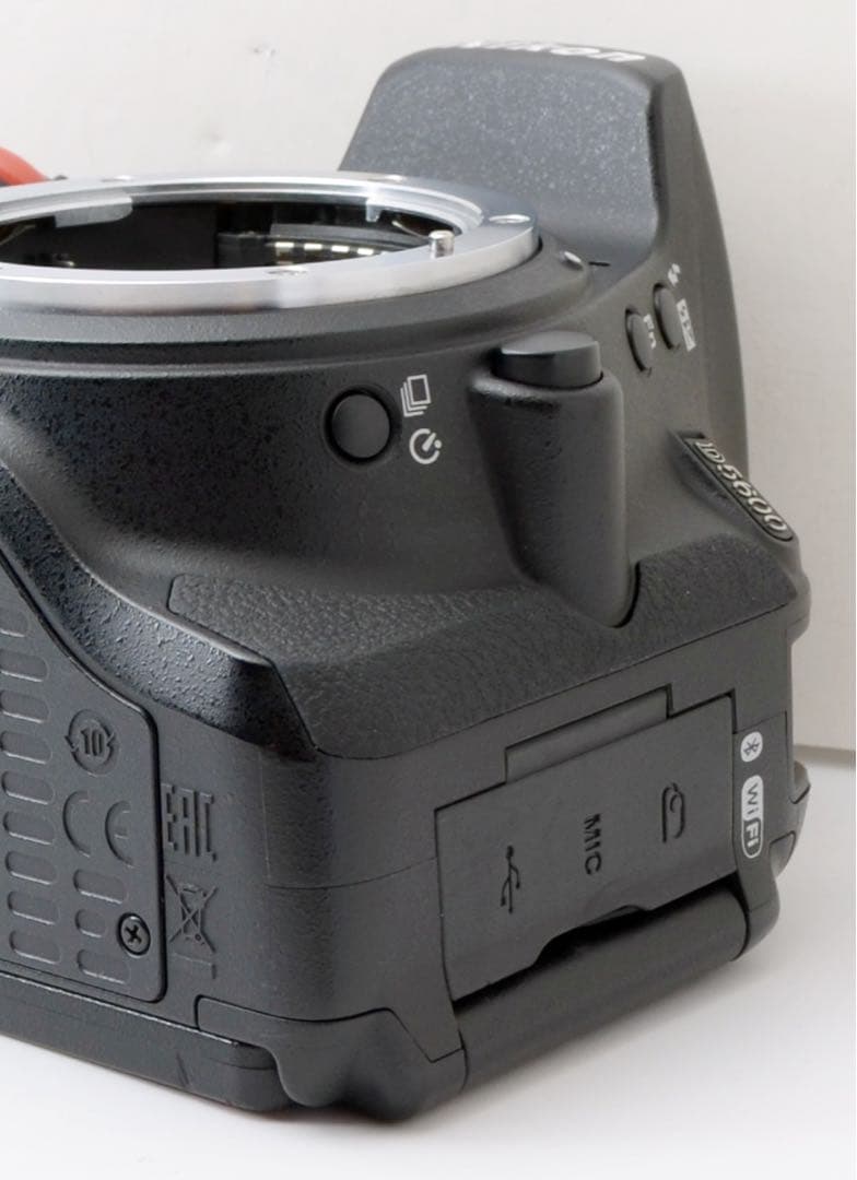 専用！小型・軽量！Nikon D5600★すぐ使える★Wi-Fi内蔵