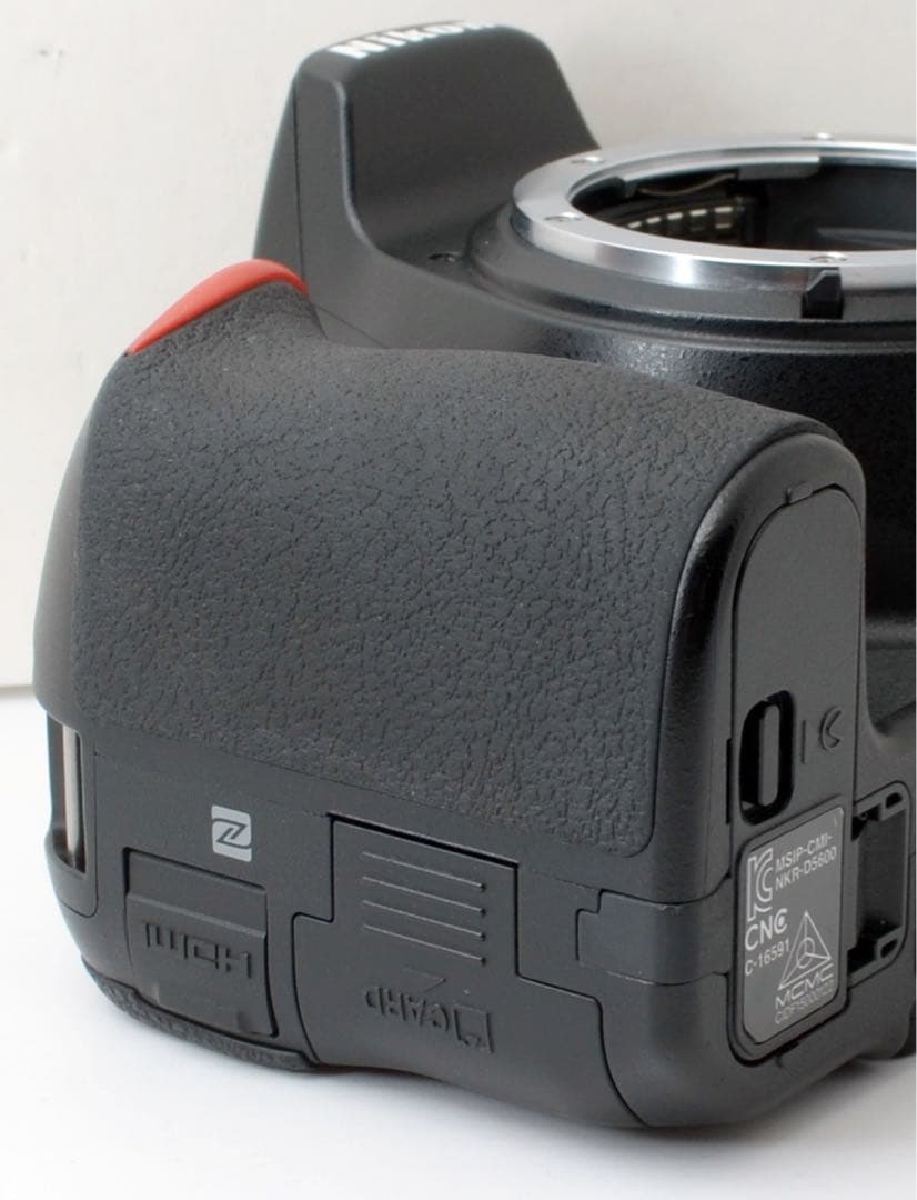 専用！小型・軽量！Nikon D5600★すぐ使える★Wi-Fi内蔵