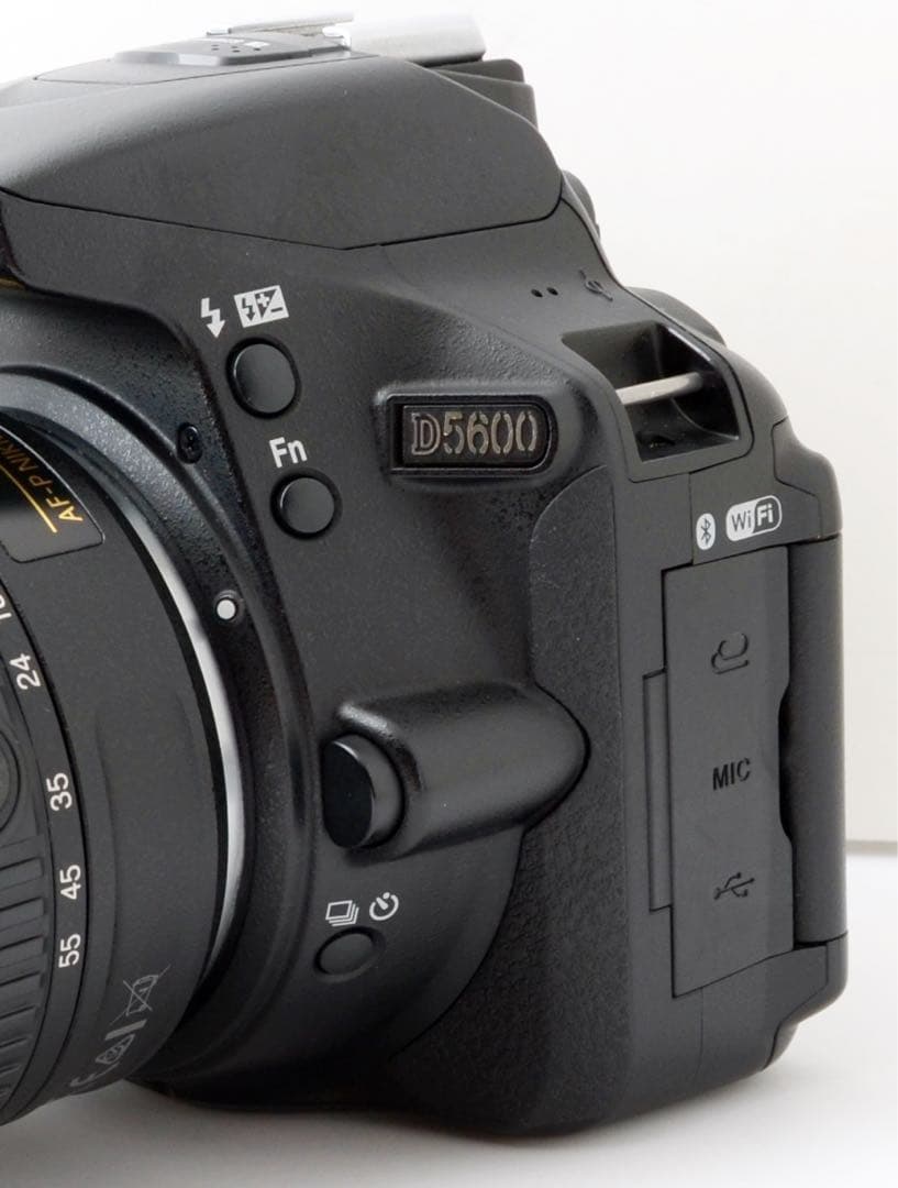 専用！小型・軽量！Nikon D5600★すぐ使える★Wi-Fi内蔵