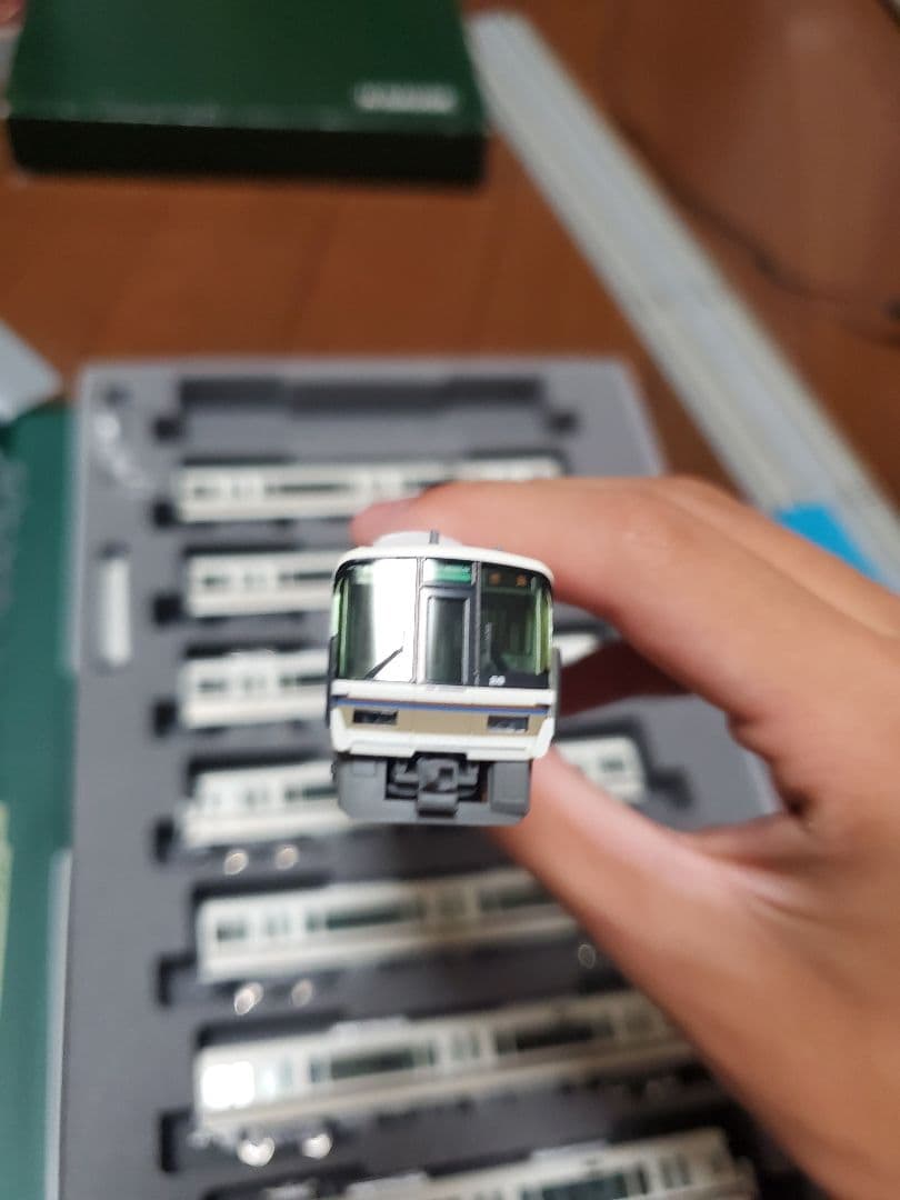 KATO 221系 大和路快速 8両編成（基本セット＋増設セット）