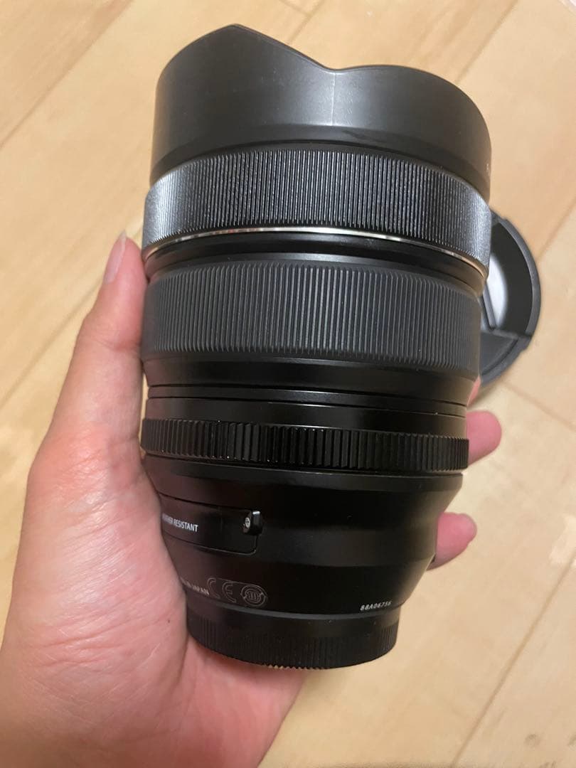 【美品】FUJIFILM XF8-16mm F2.8 R LM WR