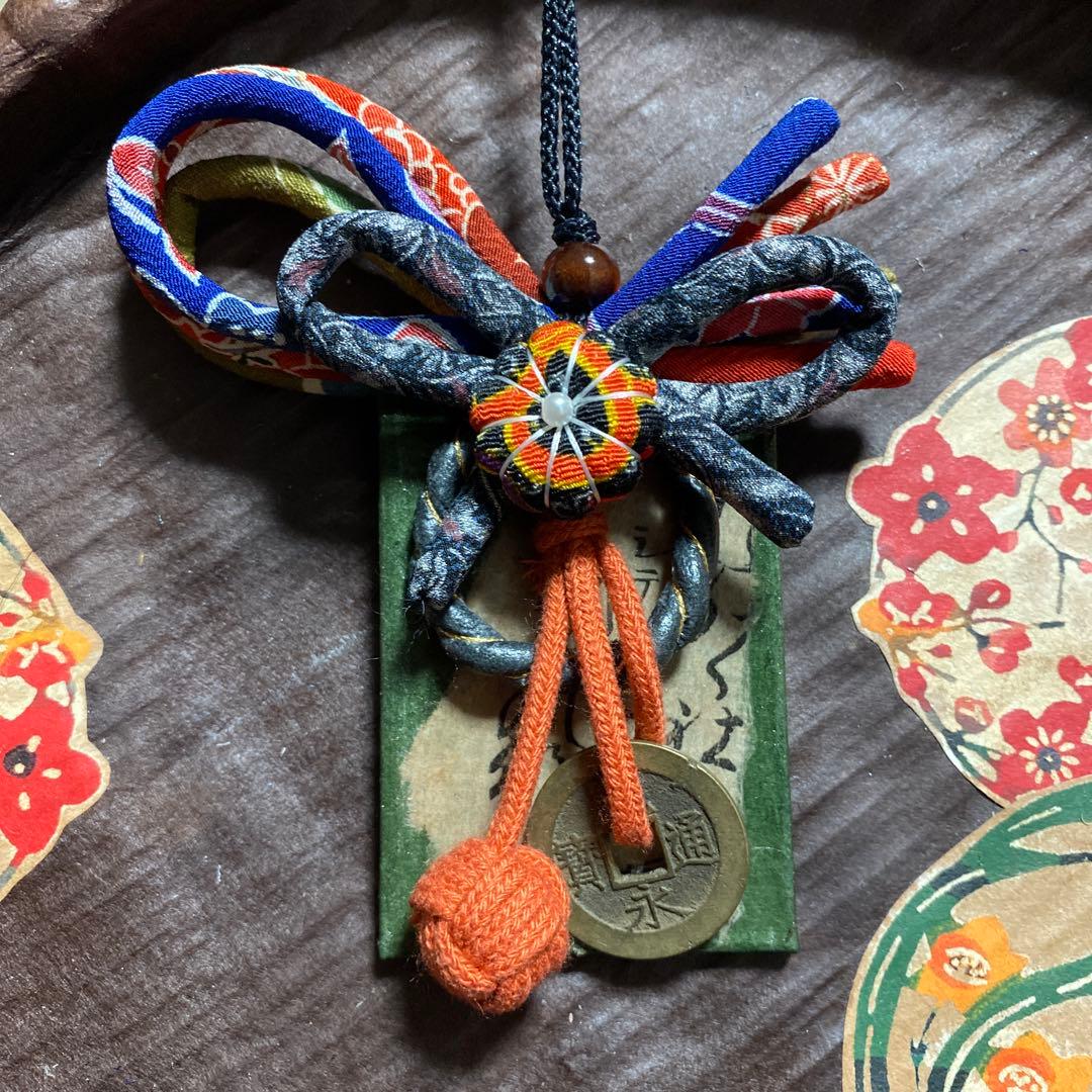 ハンドメイド　チャーム　★105