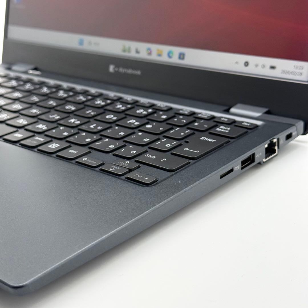 超美品 dynabook 12世代i5 16GB 新品SSD512 2023年製