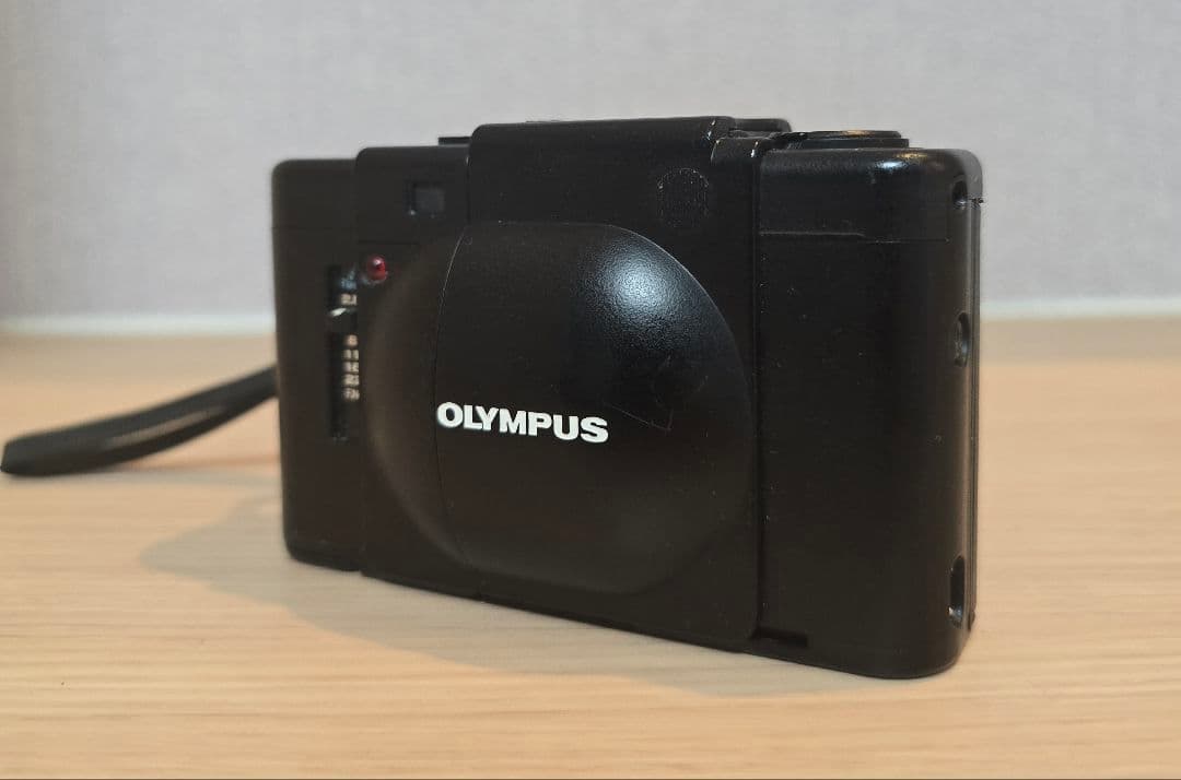 フィルムカメラ OLYMPUS XA