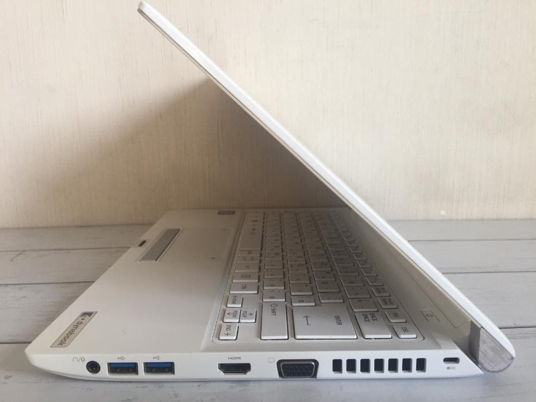 【ミッキー】東芝 dynabook RX73/FWQ 13.3型高解像