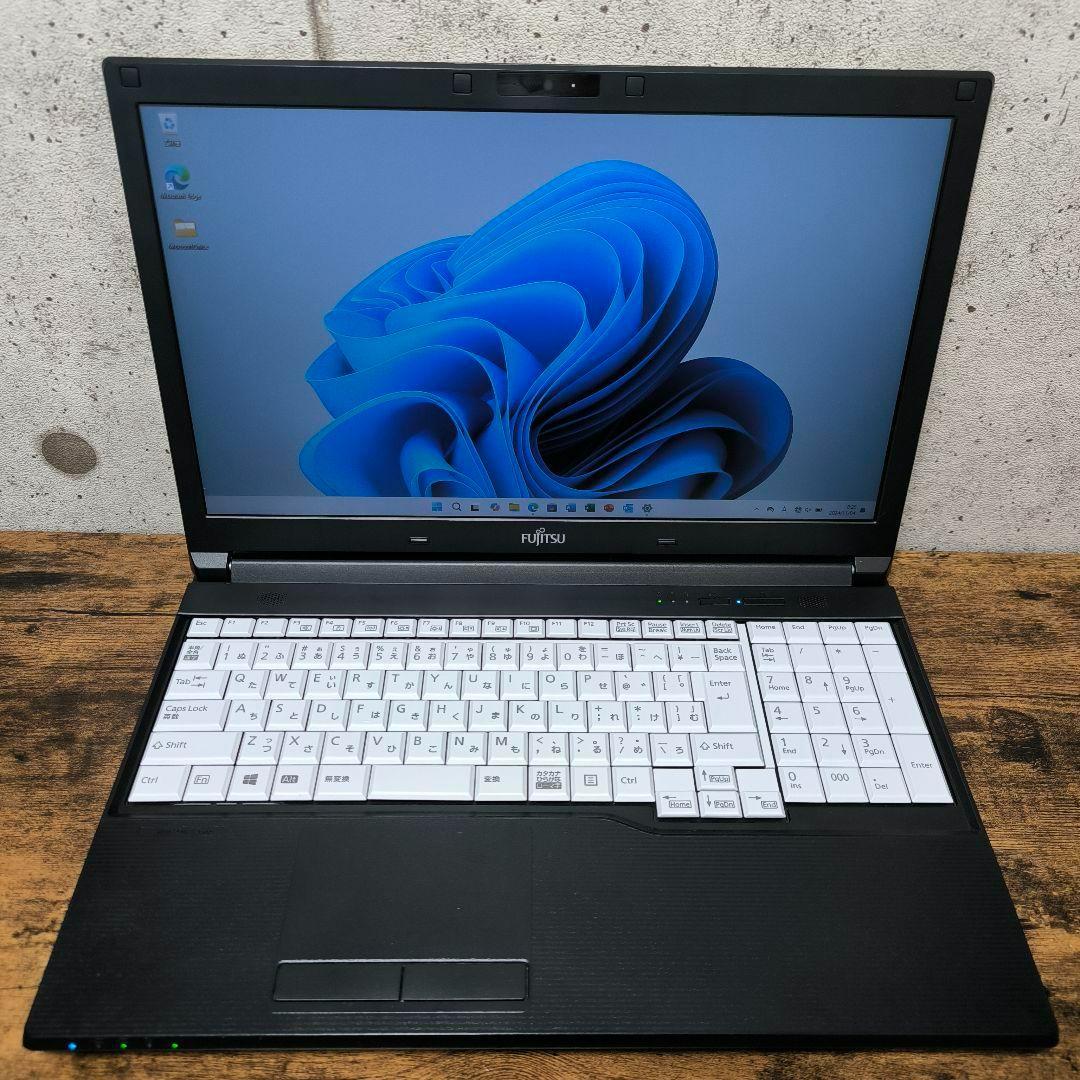 8348 富士通 ノートパソコン 本体 Windows11 オフィス付