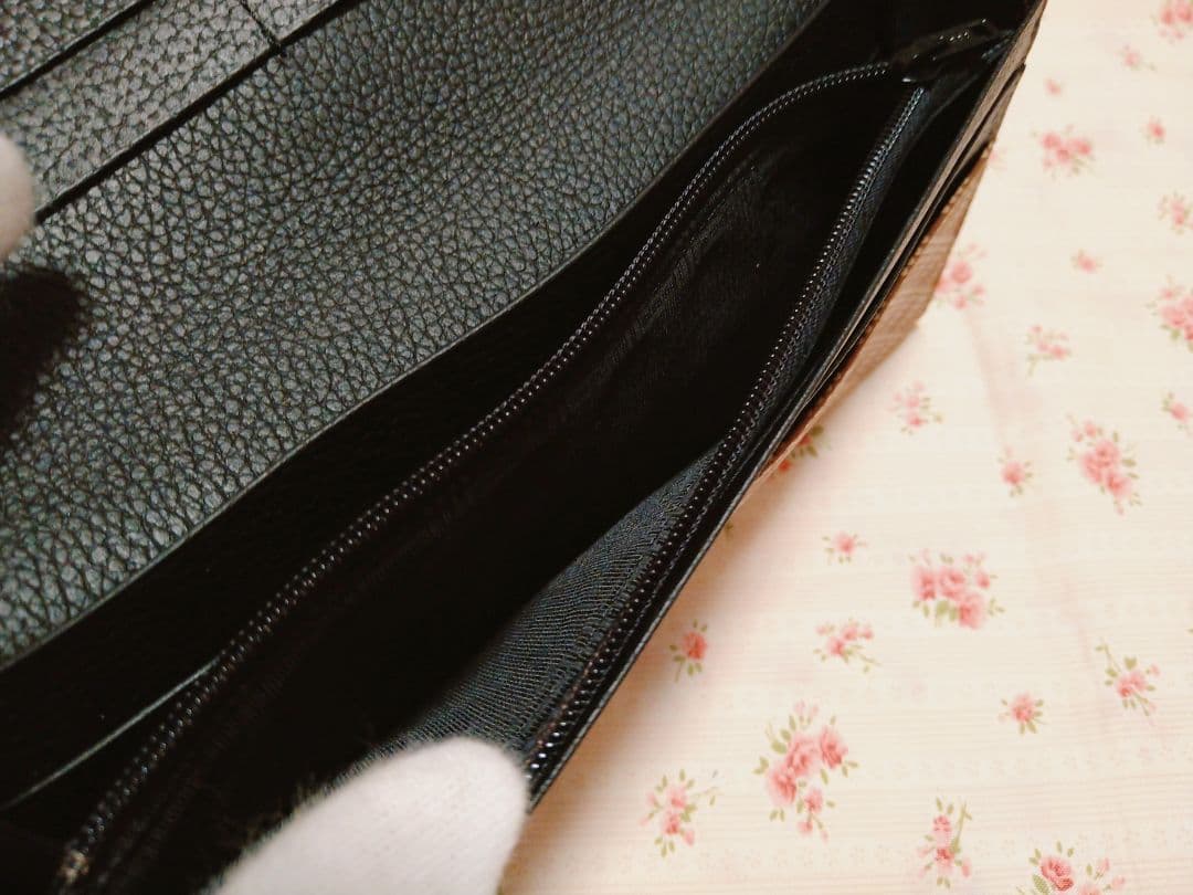 印傳屋 長財布 波うろこ柄 茶×白