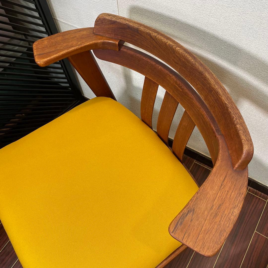 座面新品張替え済み ビンテージ アームチェア 2脚セット チーク材