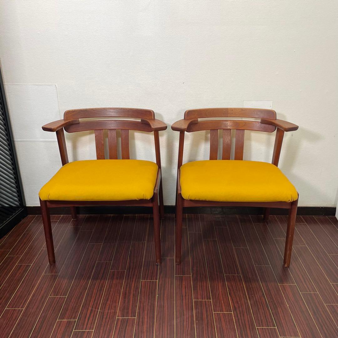 座面新品張替え済み ビンテージ アームチェア 2脚セット チーク材