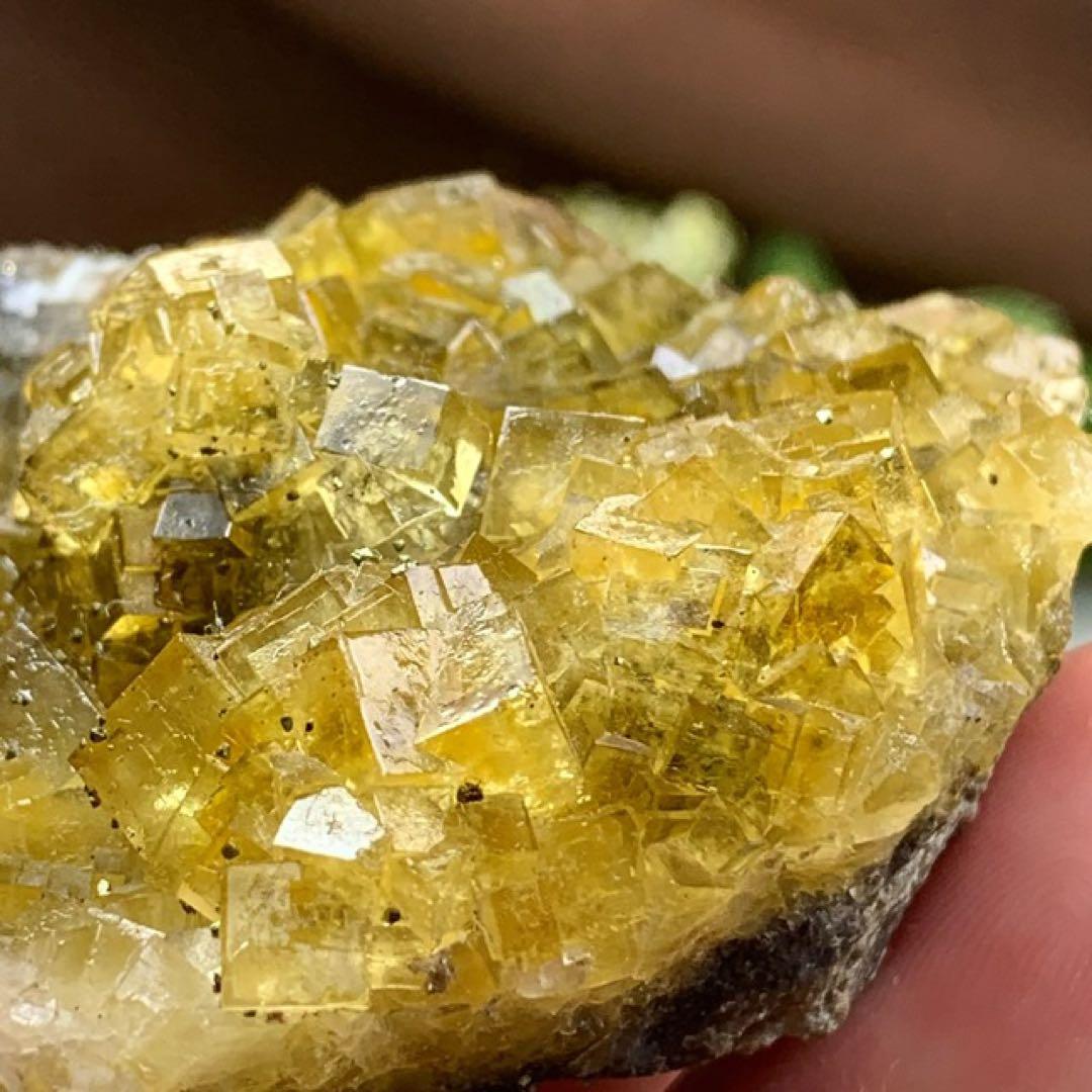 スペイン産☆パイライト共生☆イエローフローライト原石クラスター