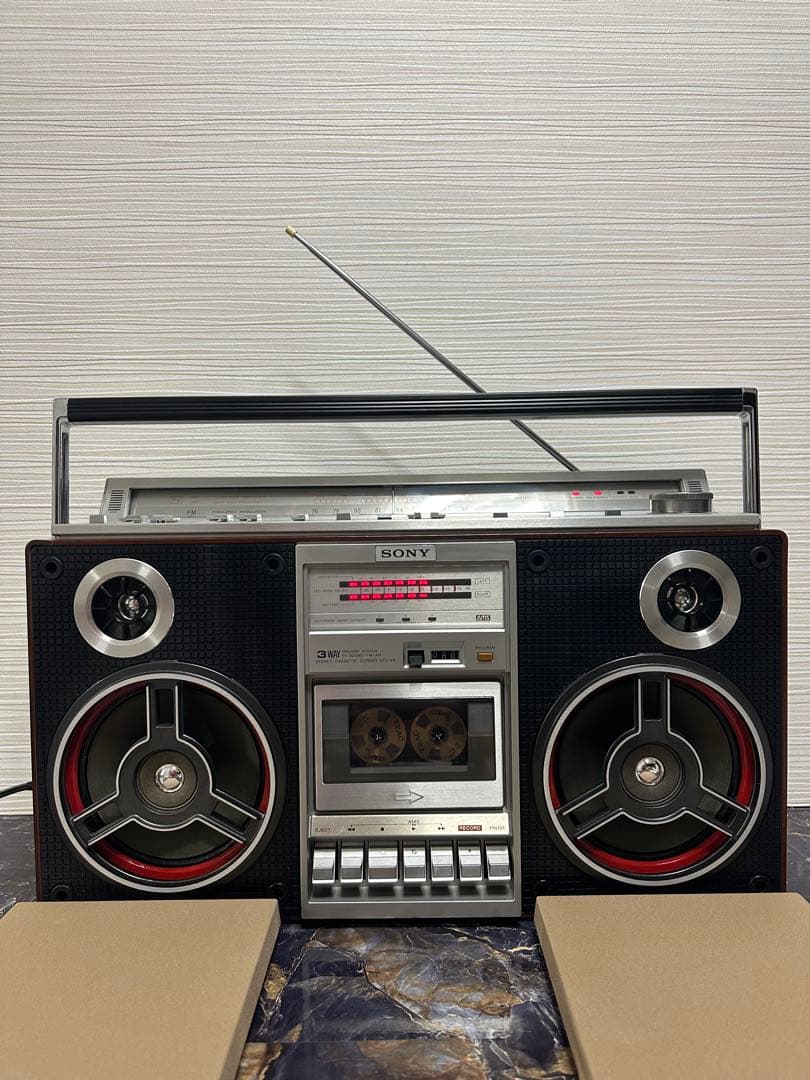 未使用近い! 動作品! SONY ラジカセ　CFS-V8 ソニー 昭和レトロ