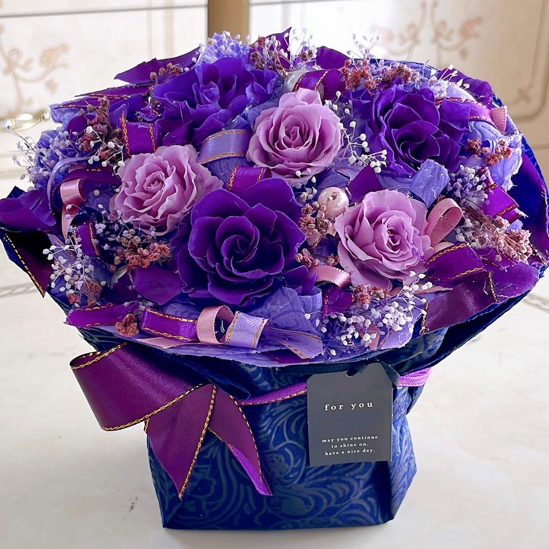 ✨大人気✨紫ミックスバラプリザーブアレンジ✨ラッピングのまま飾れますよ✨