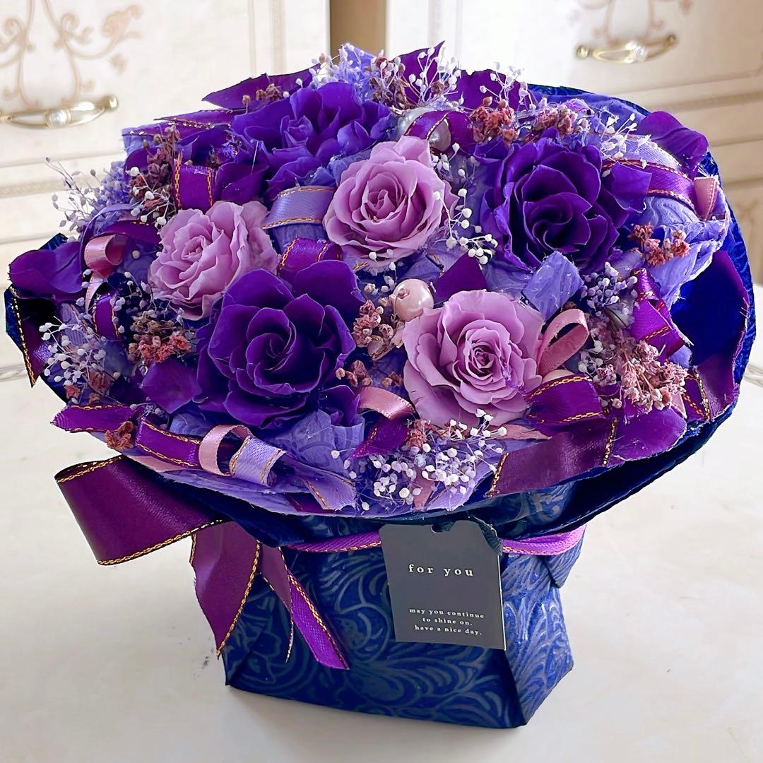 ✨大人気✨紫ミックスバラプリザーブアレンジ✨ラッピングのまま飾れますよ✨