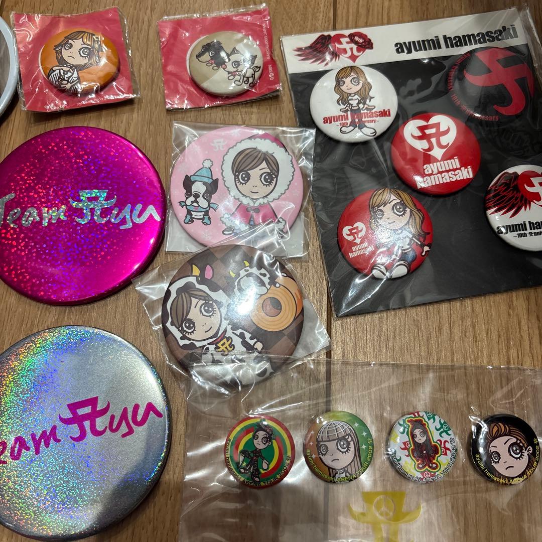 浜崎あゆみ グッズ 缶バッジ、缶ミラー18点セット まとめ売り 未開封