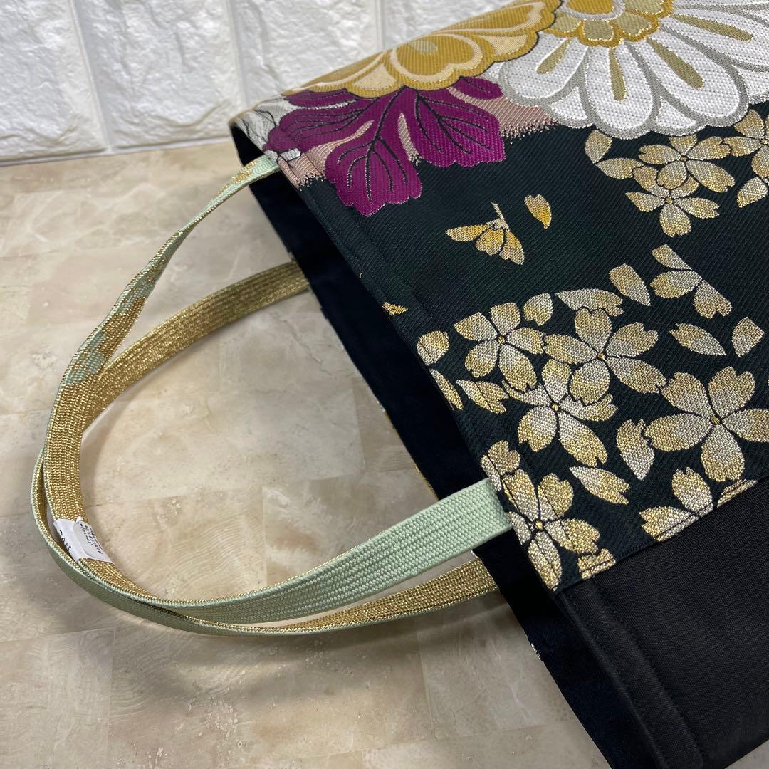 a帯リメイクバッグ 高級正絹✰︎都・もーる✰︎黒地に菊と桜 市松文様 唐織 振袖帯