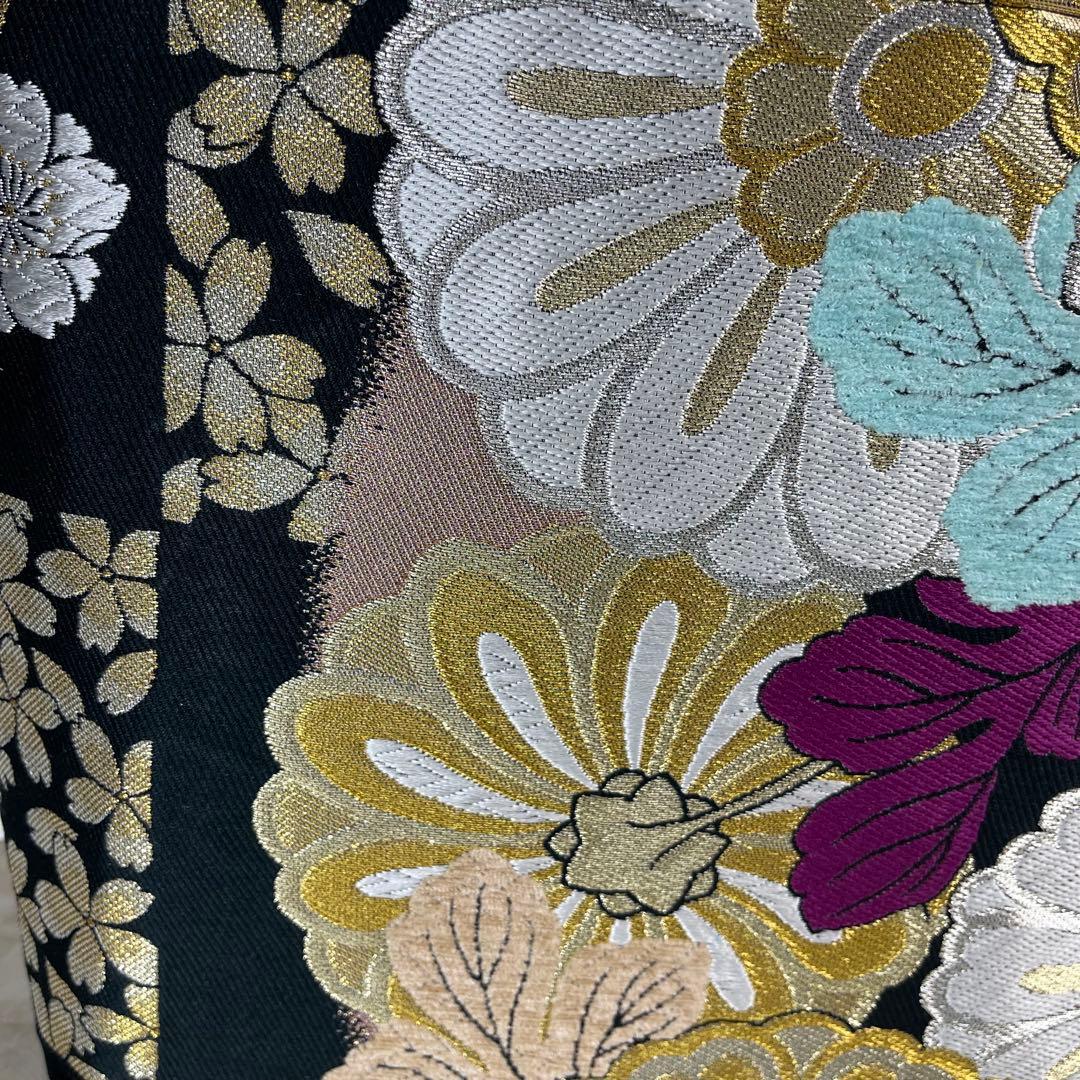 a帯リメイクバッグ 高級正絹✰︎都・もーる✰︎黒地に菊と桜 市松文様 唐織 振袖帯