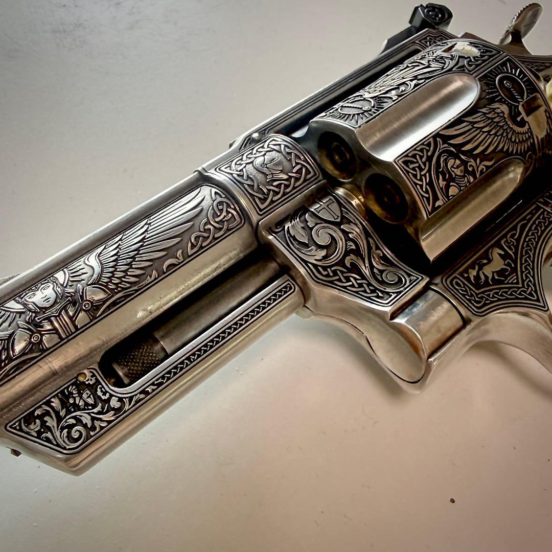 コクサイ S&W M29 金属SMG 彫刻カスタム 一点物