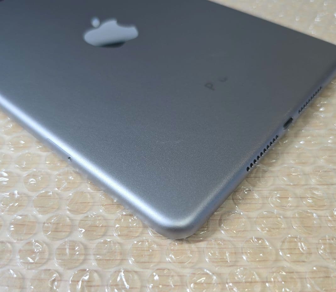 み*ん様 比較的美品◼️iPad mini 4◼️128GB◼️バッテリー極良品